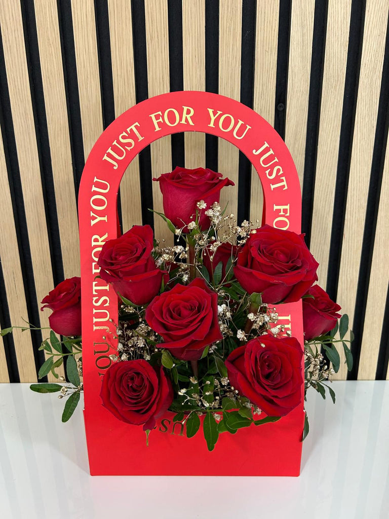 'Just For You' Fresh Roses Carry Bag