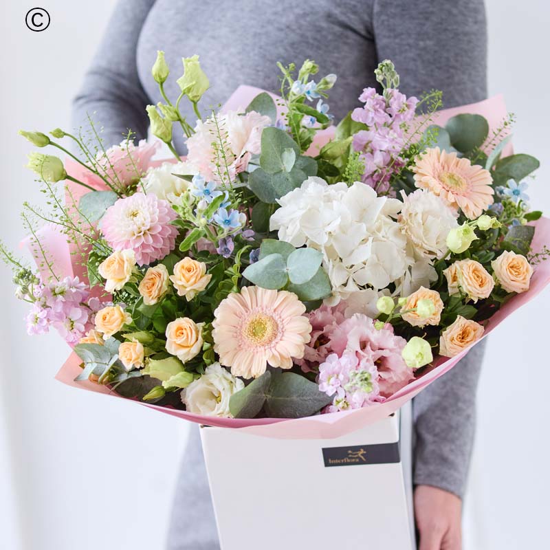 Lavish Pastel Bouquet